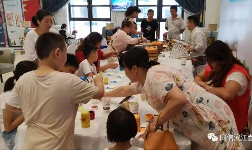 妙筆繽紛，俄羅斯套娃彩繪，帶來夏日美好時(shí)光！